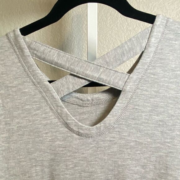 NWOT Women’s Short Sleeve Gray Summer Dress Tie Belt Criss Cross Back - Size XXS - Picture 5 of 7